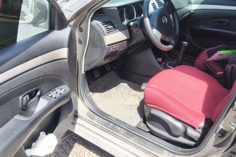 Used Nissan Sylphy 2018 Classic 1.6XE+ Manual Leading Edition
