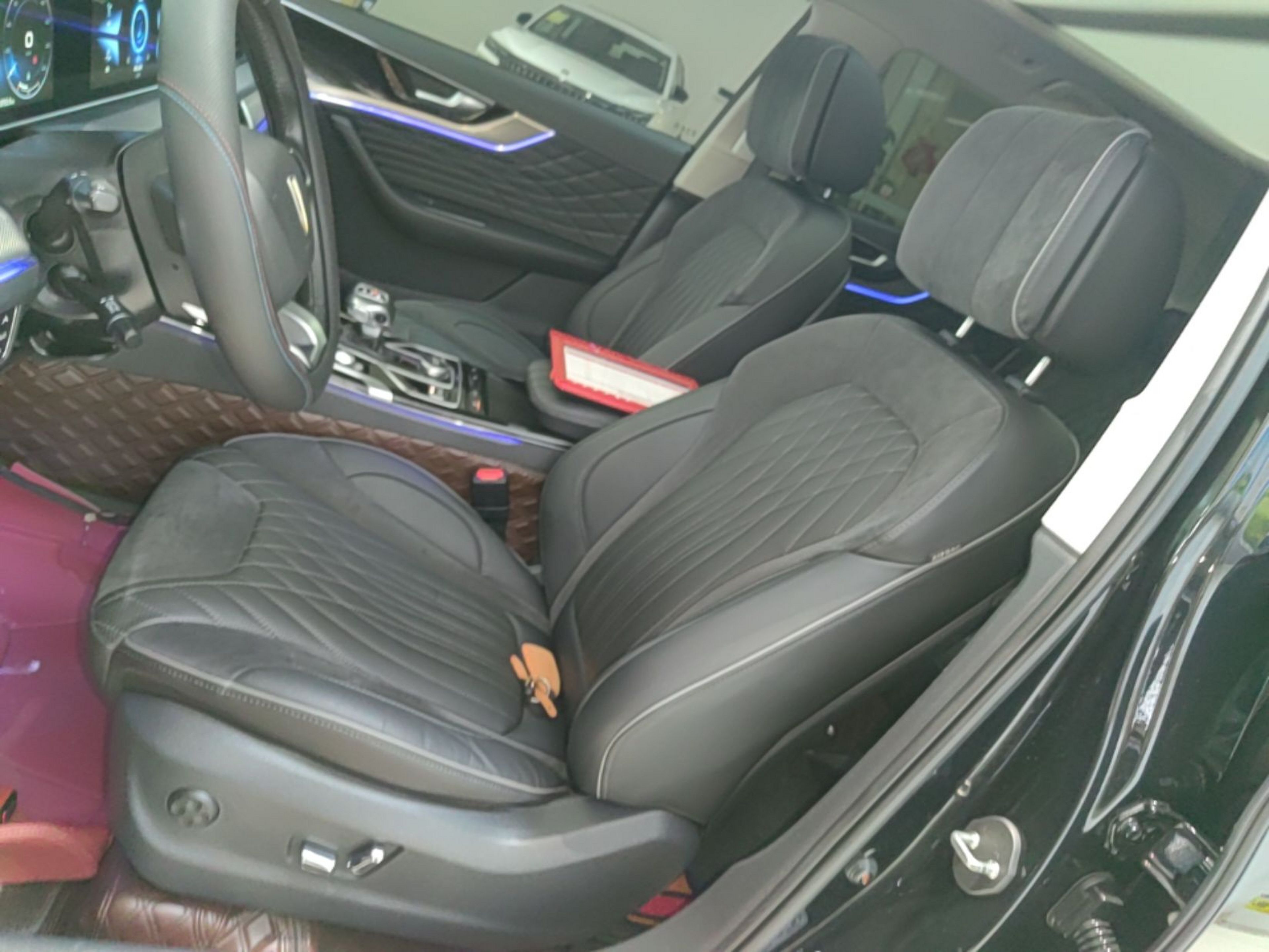 Interior delantero