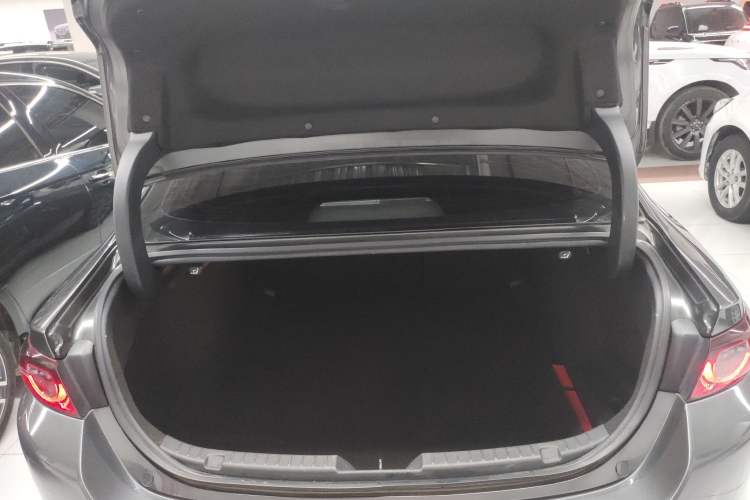 Used Mazda Mazda 3 Axela 2022 2.0L Automatic Zhiqing Edition
