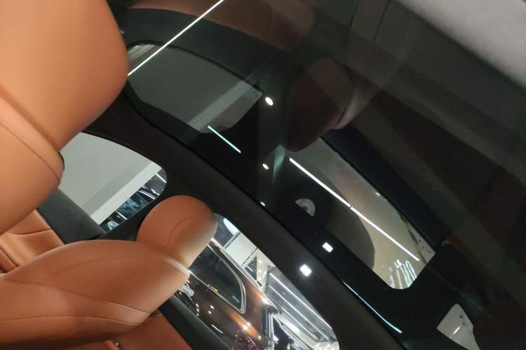 Used Dongfeng eπ eπ007 2025 Model Pure-Electric 565 All-Wheel-Drive Max Leading Edition