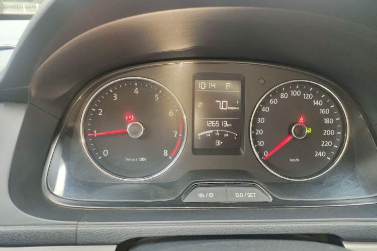 Used Volkswagen Lavida 2013 Restyled Classic 1.6L Automatic Comfort Edition