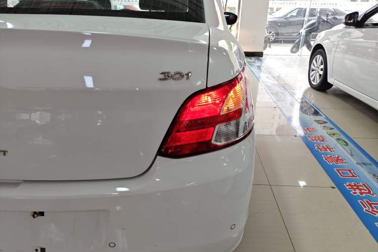 Used Peugeot 301 2014 1.6L Manual Luxury Edition
