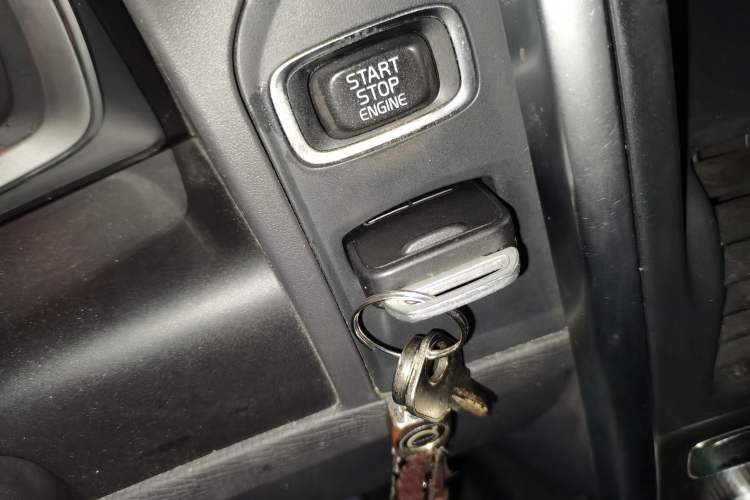 Used Volvo XC60 2015 T5 AWD Zhiyuan Edition
