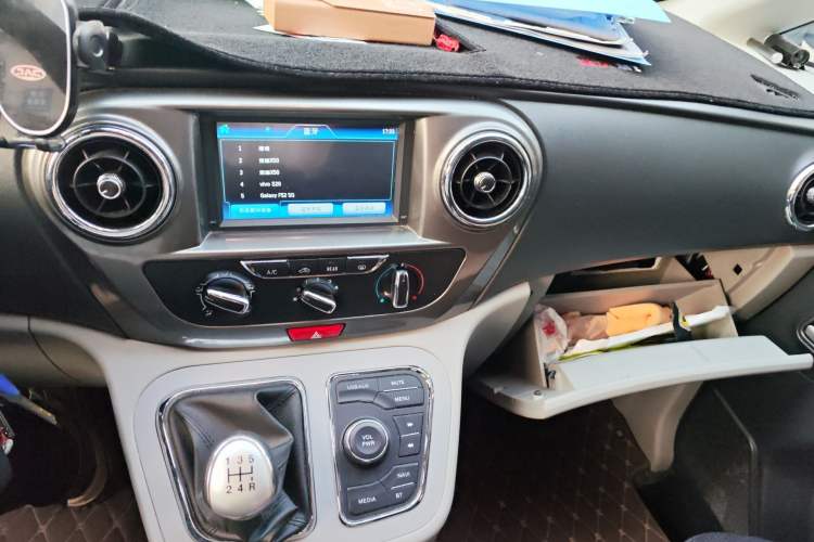 Used JAC Refine M3 2018 IKEA Edition 1.6L Luxury Smart Model
