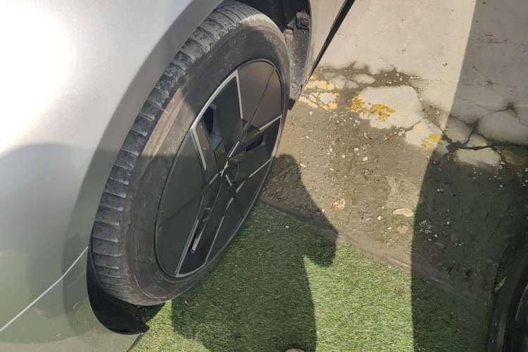 Used XPeng P7 2025 Model—702 Long Range Ultra