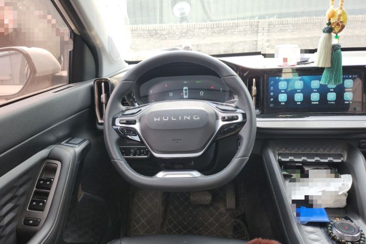 Used Wuling Xingyun 2023 2.0L DHT Flagship Edition