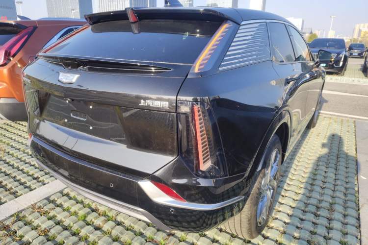 Used Cadillac OPTIQ 2024 Standard Range Version