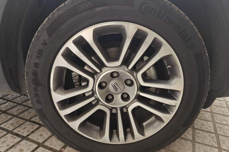 Used Qoros 5 2018 Revised 1.6T Automatic Luxury Version