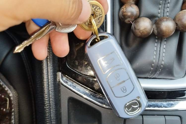 Used Mazda CX-5 2021 2.0L Automatic Two-Wheel Drive Smart Version Vehicle Key