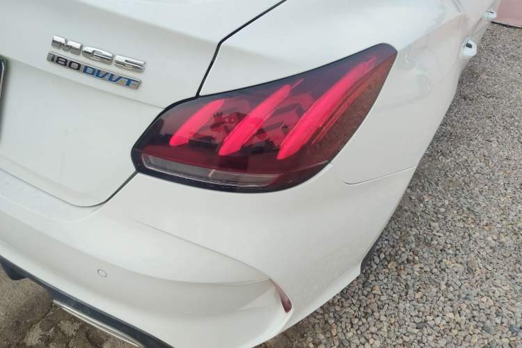 Used MG 5 2021 180 DVVT CVT Youth Luxury Edition
