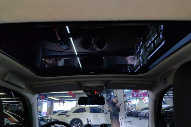 Used smart fortwo 2019 0.9T 66kW Hardtop Wind Power Edition China VI Headliner