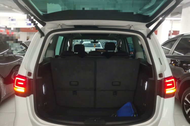 Used Volkswagen Sharan 2018 Revised Version 380TSI Comfort Edition 7-Seater
