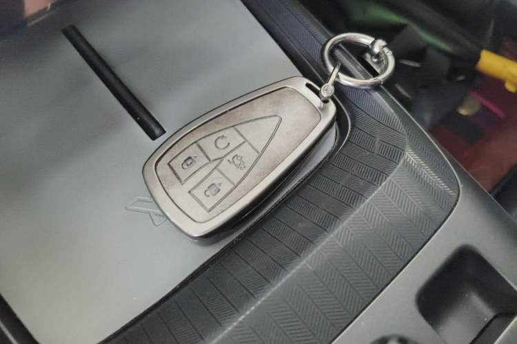 Used CHANGAN Eado DD 2023 Blue Whale NE 1.5T GDI DCT Navigation Model Vehicle Key