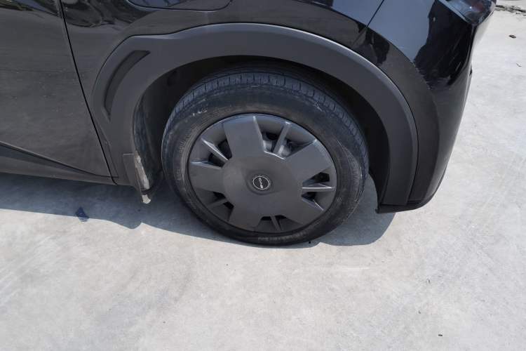 Used BYD Seagull 2023 Active Version Right Front Wheel Hub