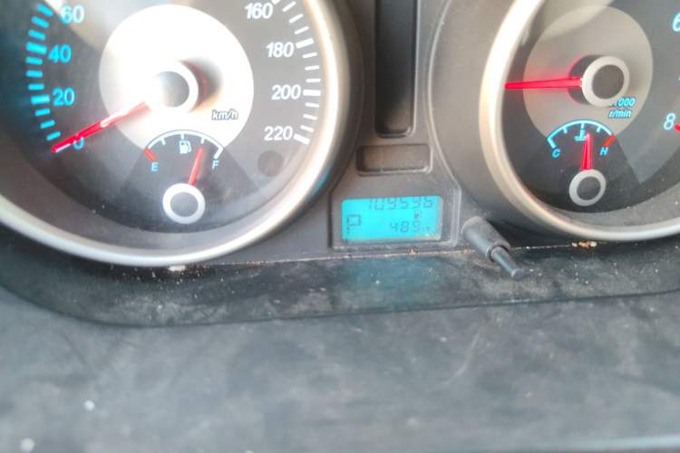 Used Buick Excelle 2015 1.5L Automatic Classic Model
