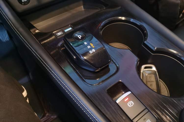 Used Nissan X-Trail 2023 e-POWER Ultra-Hybrid Dual-Motor All-Wheel-Drive Luxury Edition
