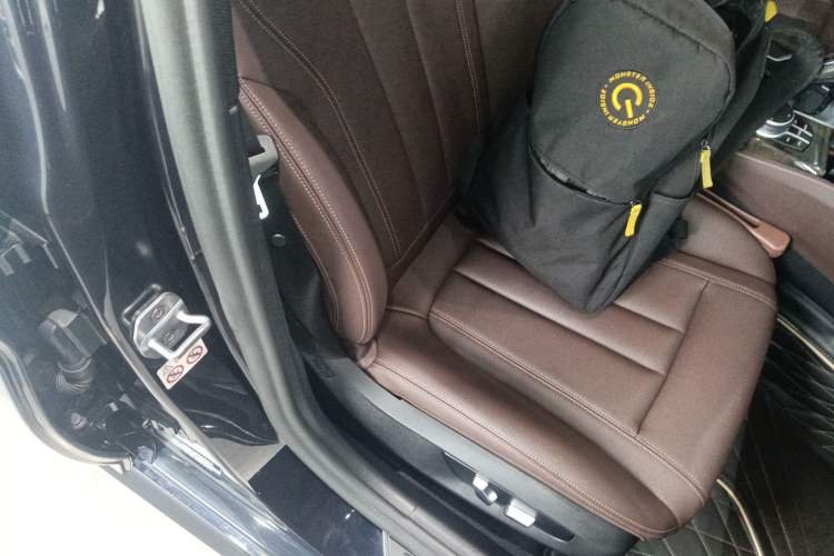 Used BMW 5 Series 2019 525Li M Sport Package
