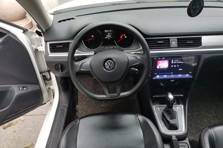 Used Volkswagen Bora 2018 1.5L Automatic Fashion Model
