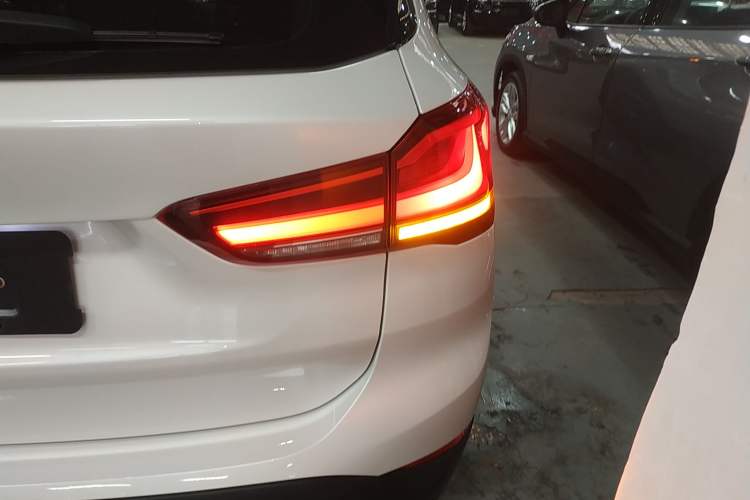 Used BMW X1 2021 Restyled sDrive25Li Leading Edition
