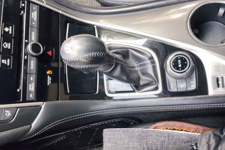 Used Infiniti Q50L 2016 2.0T Comfort Edition
