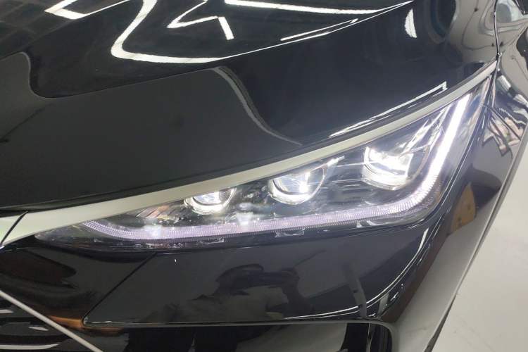 Used BYD Tang New Energy 2022 DM-p 215KM Four-Wheel Drive Flagship Model