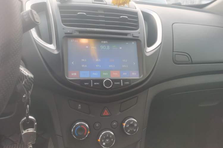 Used Chevrolet Trax 2016 1.4T Automatic Two-Wheel Drive Comfort Version with Sunroof