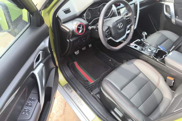 Used BAIC Off-Road BJ20 2016 1.5T Manual Luxury Model Driver Seat