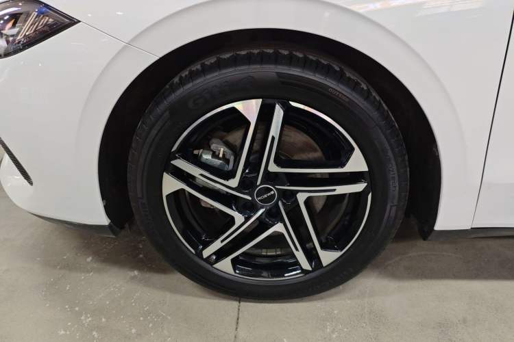 Used Roewe D7 2023 DMH 125km Excellence Edition Exterior 4