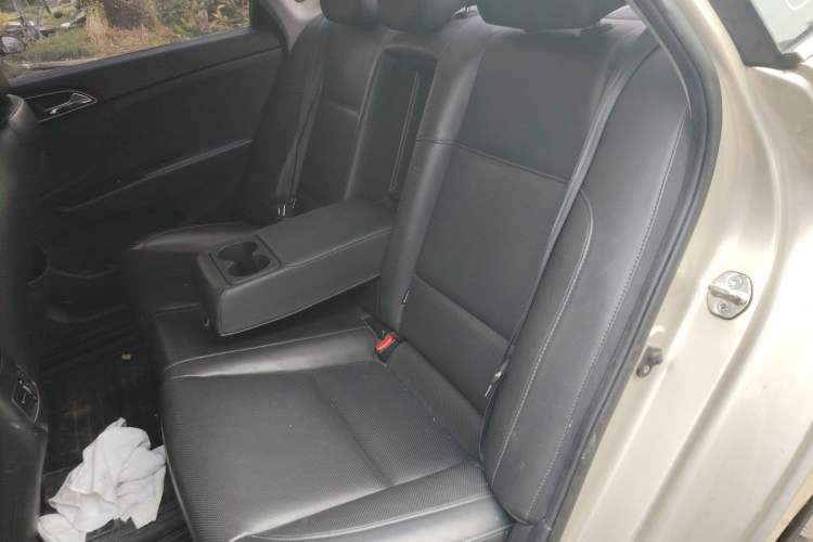 Used Hyundai Mistra 2014 1.8L Automatic Smart GLS
