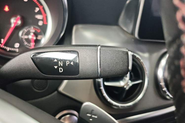 Used Mercedes-Benz CLA 2018 CLA 220 4MATIC
