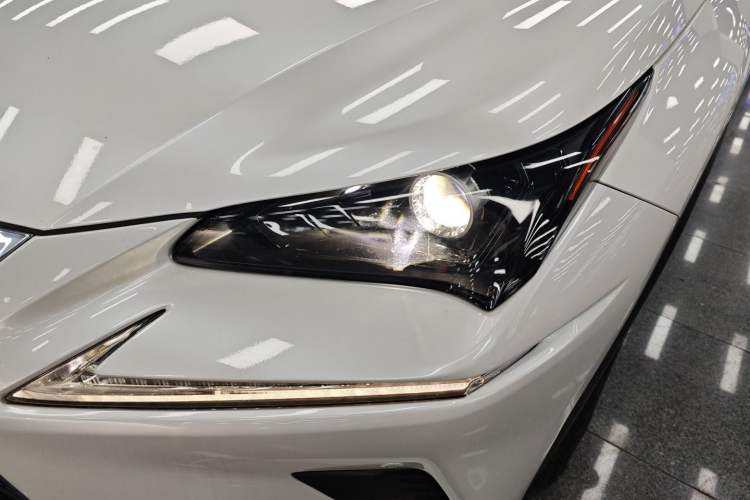 Used Lexus NX 2018 200 Front-Wheel-Drive Xingxing Edition China VI Standard