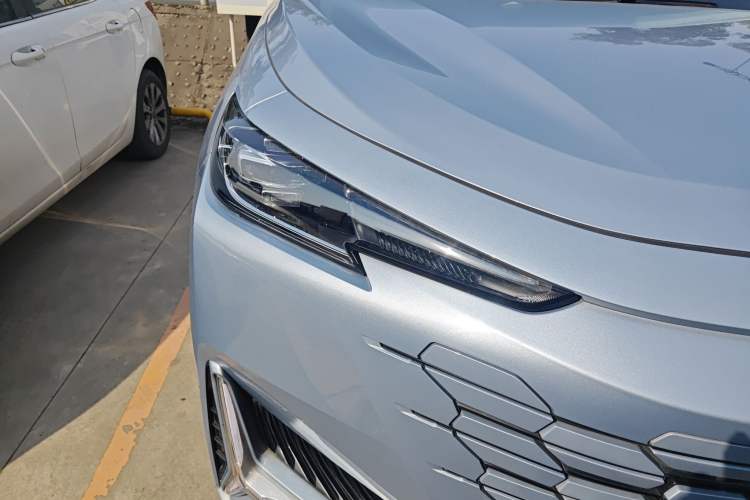 Used Changan UNI-K iDD 2022 Blue Whale iDD 130km 1.5T Prestige Model
