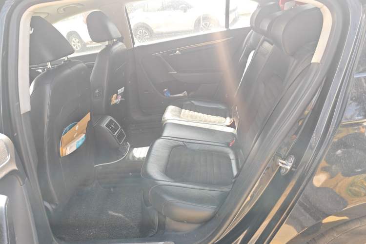 Used Volkswagen Magotan 2015 Facelift 1.8TSI Luxury Model Left Rear Seat