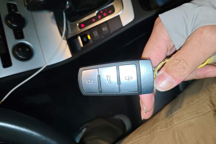 Used Volkswagen Magotan 2015 1.8TSI Advanced Model Vehicle Key