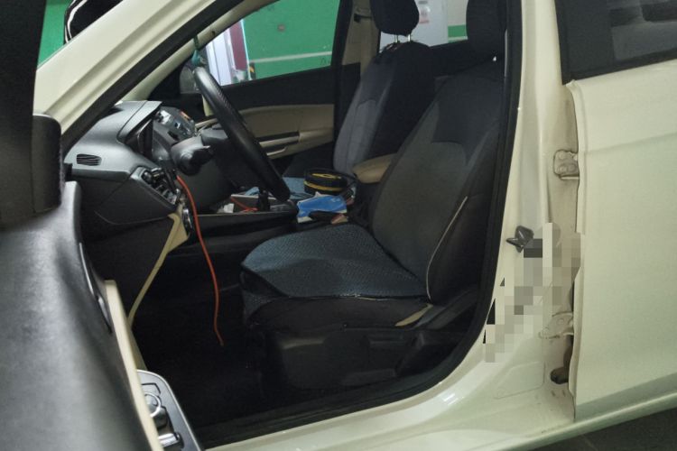 Used Ford Escort 2015 1.5L Manual Comfort Model
