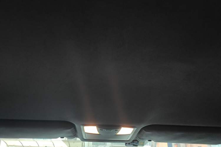 Used Nissan Patrol  Headliner