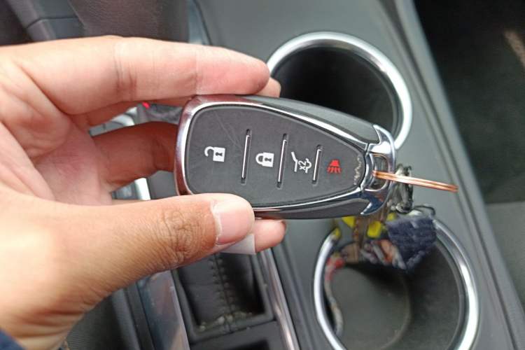 Used Chevrolet Equinox 2019 535T Automatic YuJie Edition China VI Vehicle Key