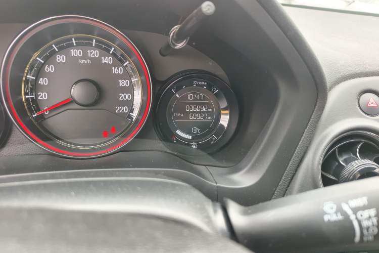 Used Honda XR-V 2017 1.8L EXi CVT Comfort Version
