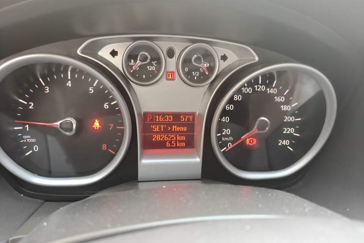 Used Ford Focus 2013 Sedan Classic 1.8L Automatic Base Model
