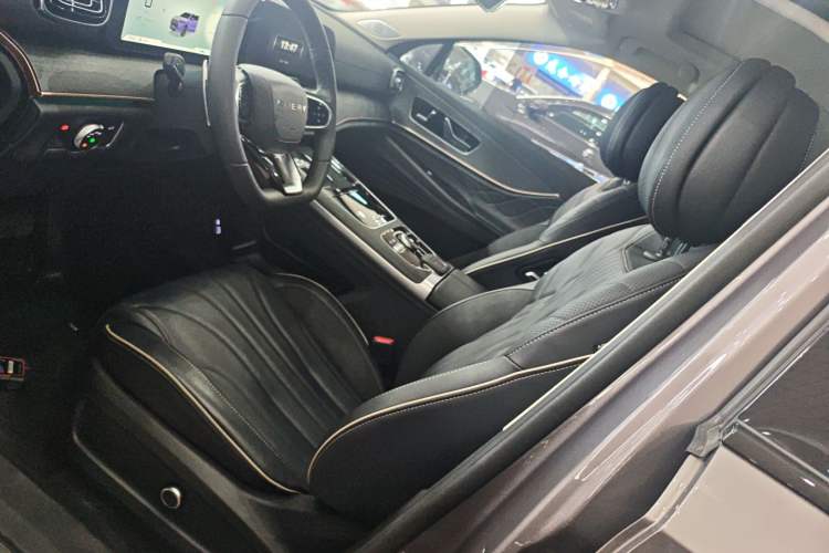 Used Chery Tiggo 9 2023 2.0T Dual-Clutch Two-Wheel Drive Luxury Edition 5 Seats