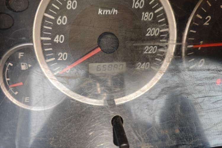 Used FAW Senya M80 2009 1.3L Manual 7-Seater Standard Edition Odometer Close Up