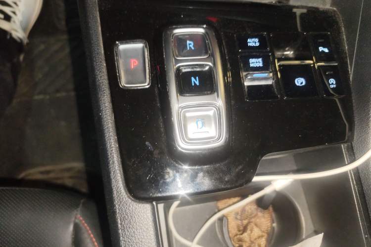 Used Hyundai Sonata 2022 270TGDi DCT 20th Anniversary Edition Gear Lever
