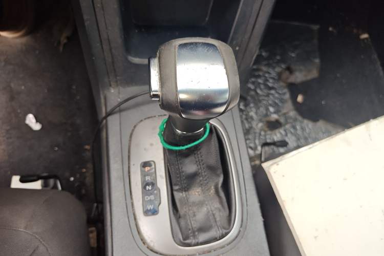 Used Roewe 350 2015 1.5L Automatic Luxury Sunroof Edition