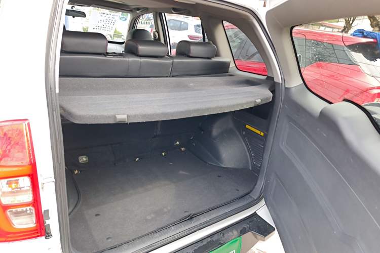 Used Chery Tiggo 3 2015 1.6L Manual Zhishang Commemorative Edition