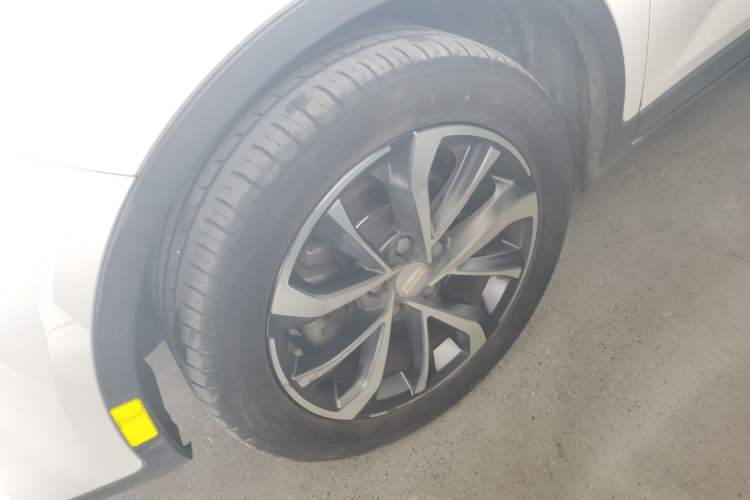 Used Geely Auto Emgrand GS 2019 1.4T CVT Edition Left Front Wheel Hub