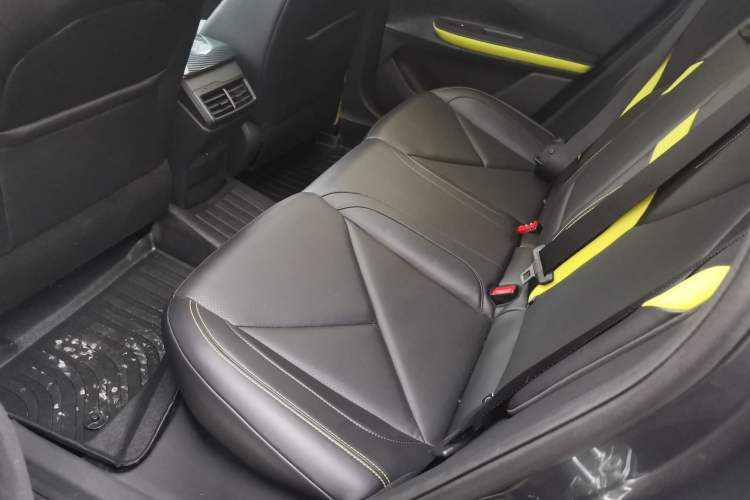 Used CHANGAN UNI-V 2022 1.5T Sport Edition
