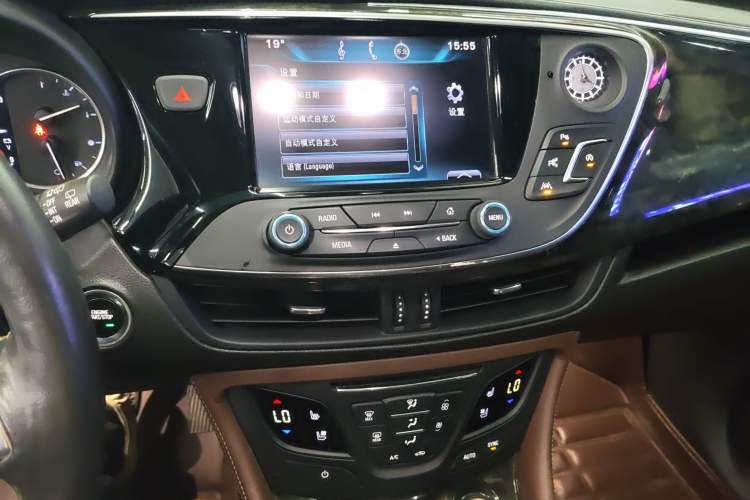 Used Buick Envision 2014 28T All-Wheel-Drive Versatile Sports Flagship Edition
