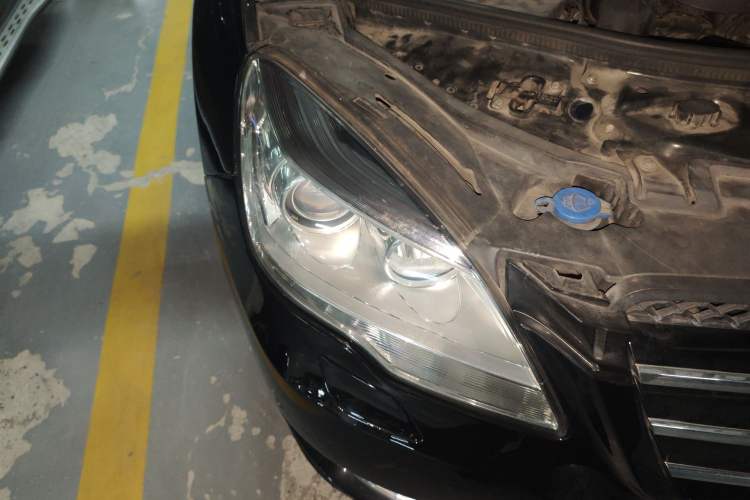 Used Mercedes-Benz R-Class 2011 R 300 L Business Model
