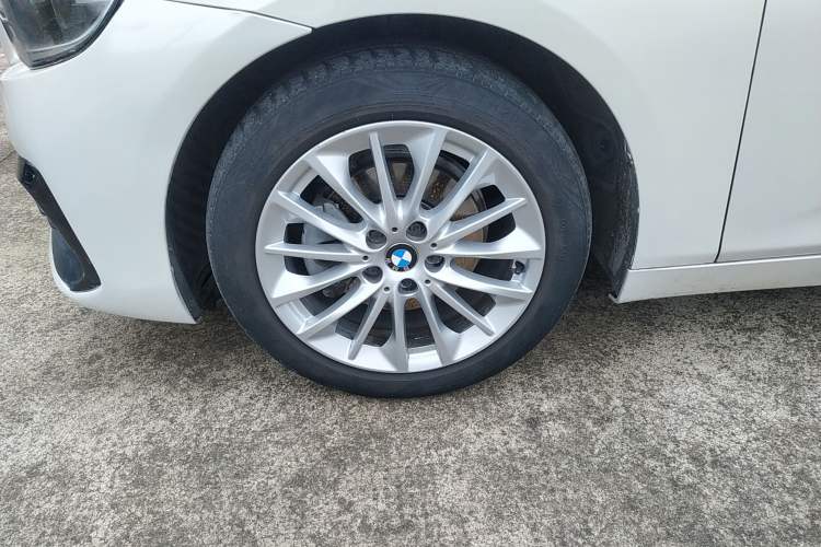 Used BMW 2 Series Active Tourer 2019 218i Leading Model Left Front Wheel Hub