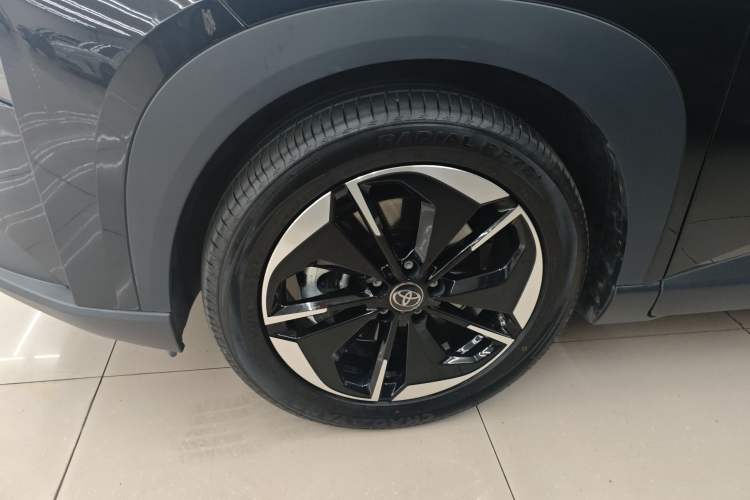 Used Toyota BZ 3X 2025 520 Pro Left Front Wheel Hub